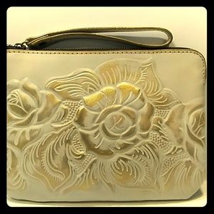 Patricia Nash White Gold Wristlet NWT 100% Leather